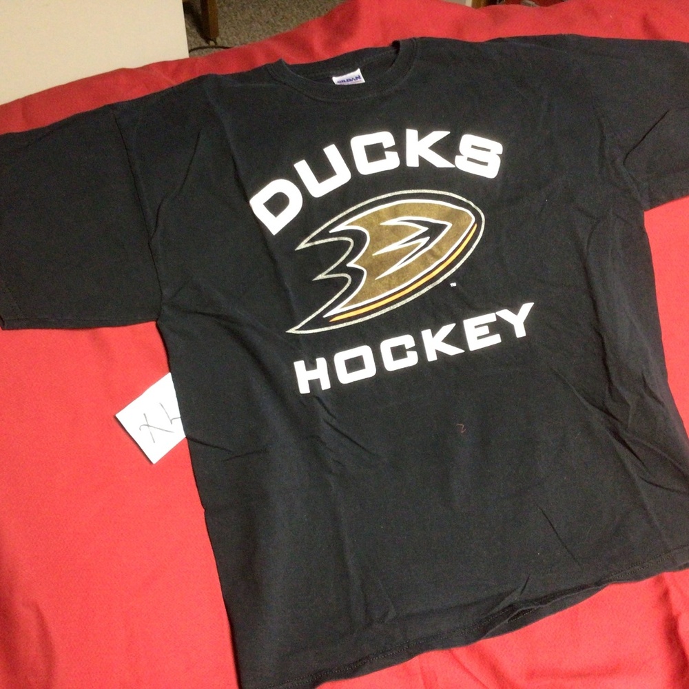 NHL ANAHEIM Ducks tshirt